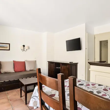 Le Domaine Du Golf De Pinsolle - Maeva - 6 Personnes 1 1 Coin Avec Terrasse Et Jardin Mae-4043 Apartmán